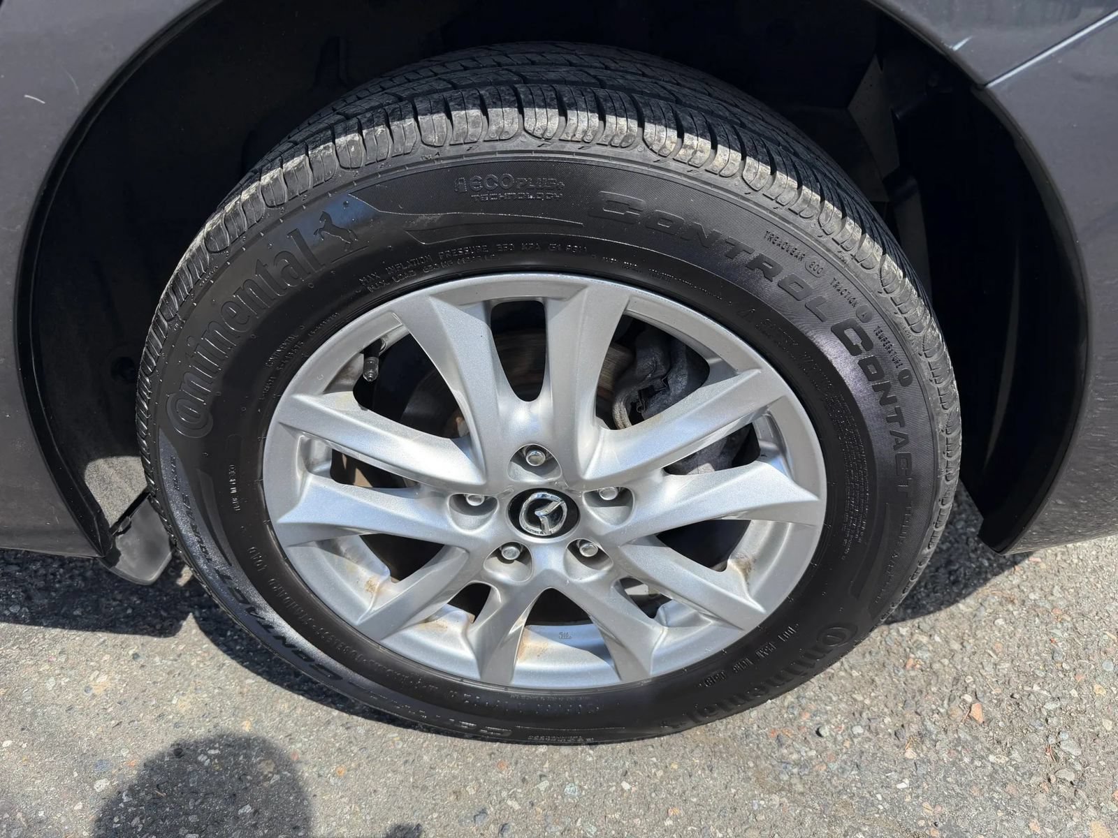 Used 2014 MAZDA MAZDA3 i Touring w/ Moonroof Package 1 FWD image 14