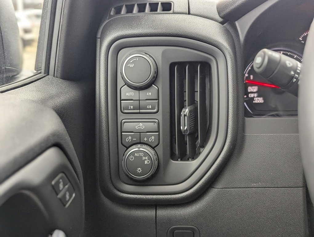 New 2026 Chevrolet Silverado 1500 Custom Trail Boss w/ Midnight Edition image 22
