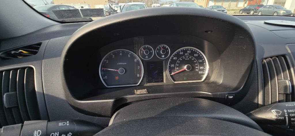 Used 2010 Hyundai Elantra SE FWD image 23