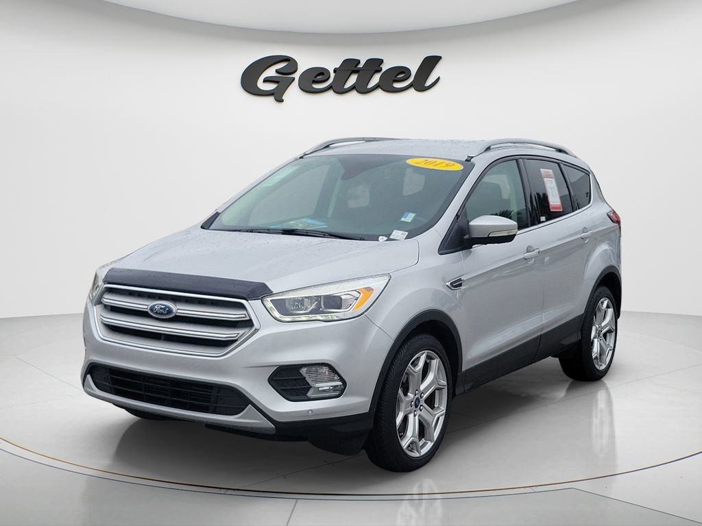 Used 2019 Ford Escape Titanium w/ U0J03 - Titanium Tow Package