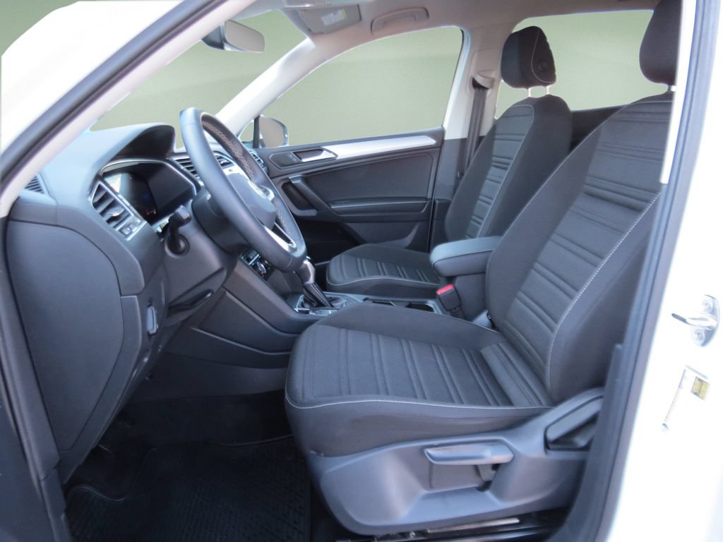 Used 2023 Volkswagen Tiguan S FWD image 15