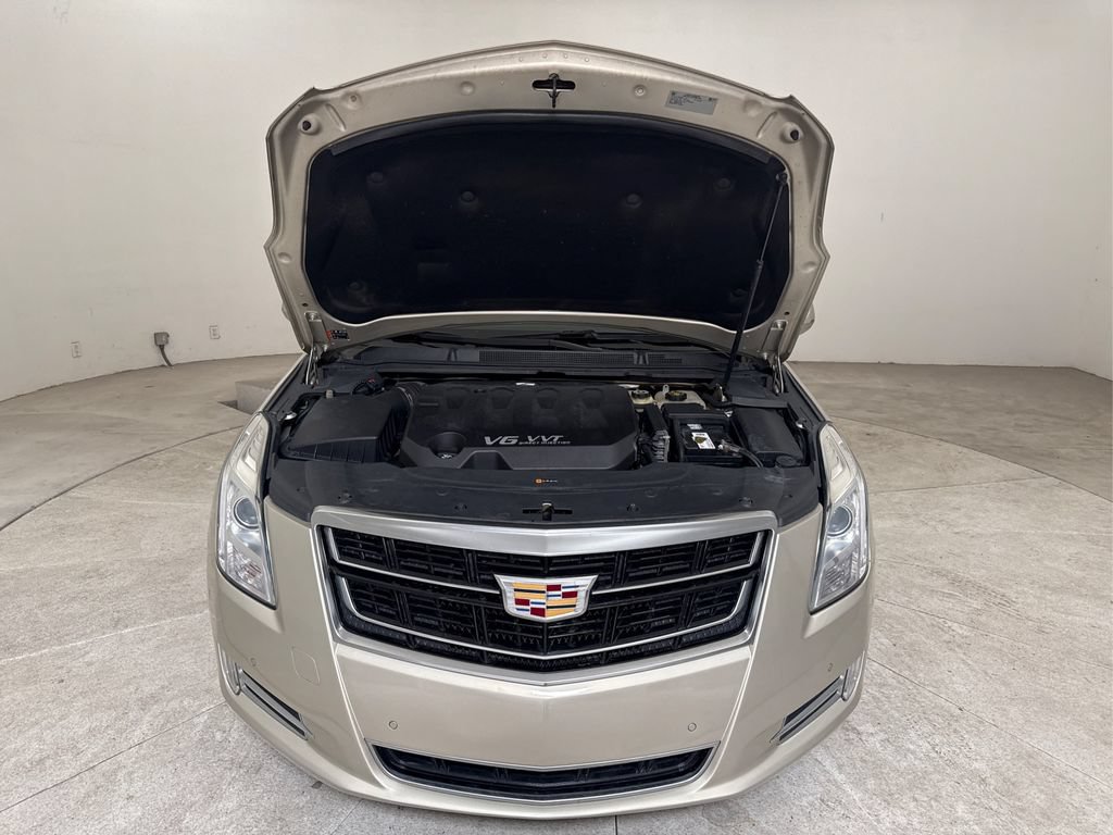 Used 2016 Cadillac XTS Luxury FWD image 12