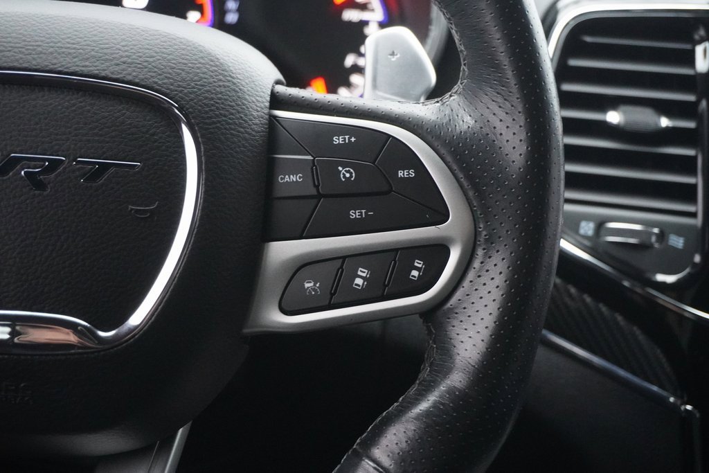 Used 2020 Jeep Grand Cherokee SRT image 17