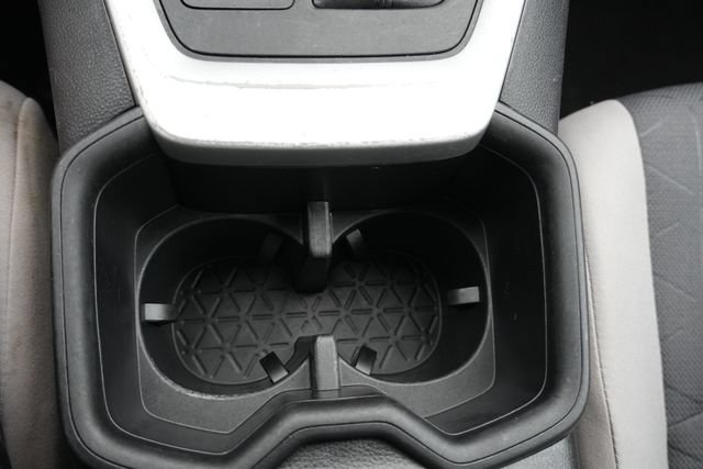 Used 2022 Toyota RAV4 XLE FWD image 38
