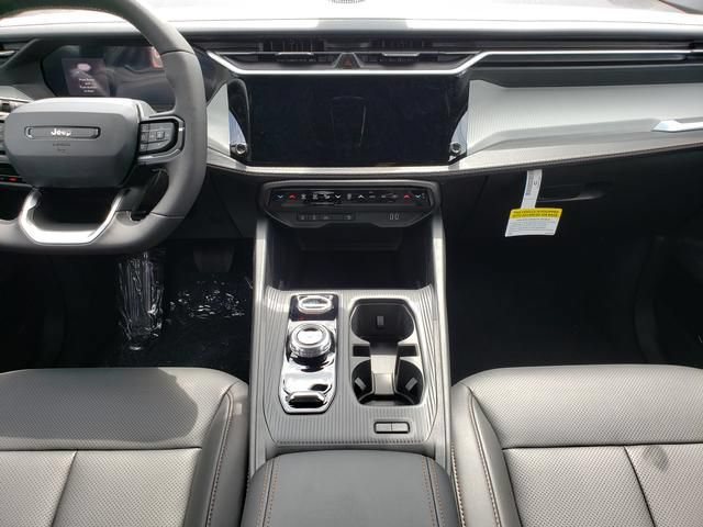 New 2026 Jeep Cherokee Limited AWD/4WD image 8