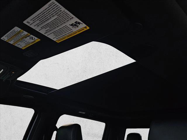 Used 2025 Ford F150 Raptor w/ Equipment Group 803A Raptor R AWD/4WD image 24