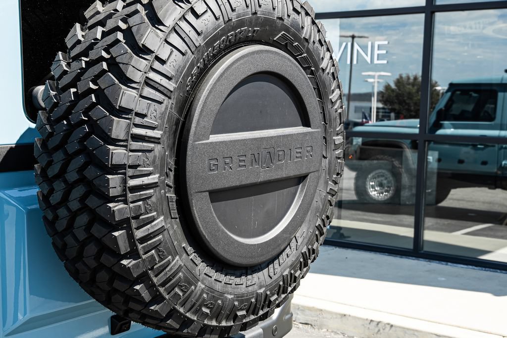 Used 2025 INEOS Grenadier Station Wagon AWD/4WD image 19
