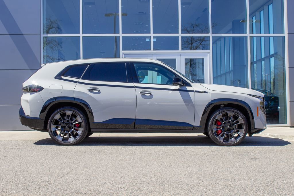 Used 2025 BMW XM AWD/4WD image 4