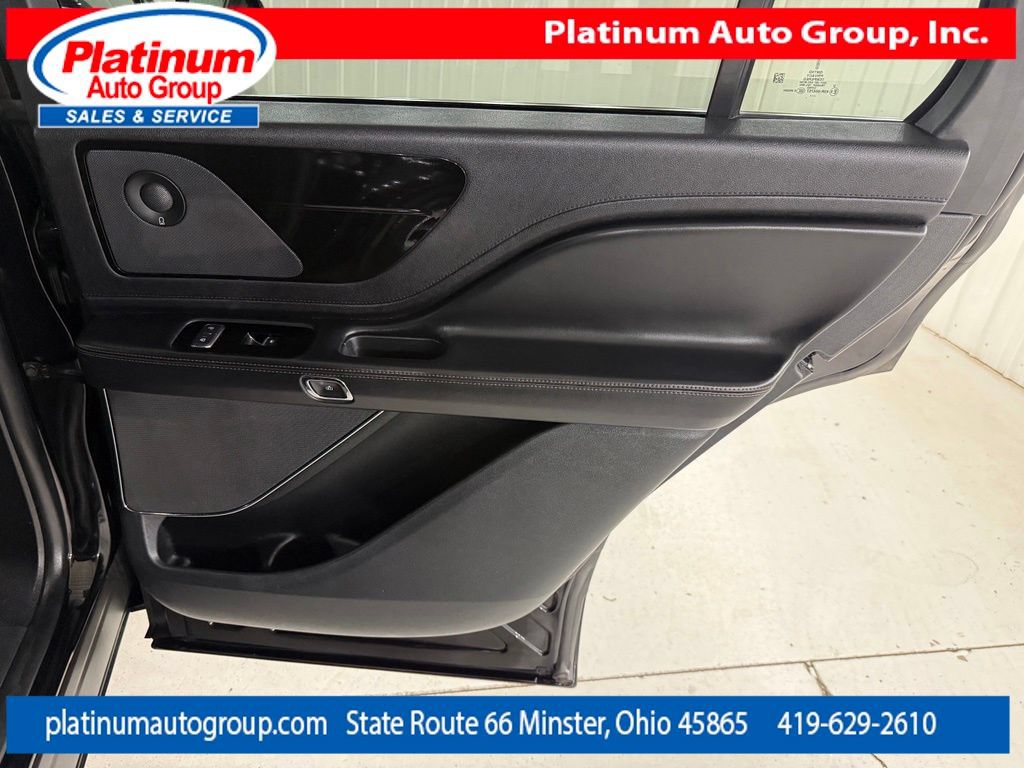Used 2022 Lincoln Aviator Reserve w/ Equipment Group 201A AWD/4WD image 42