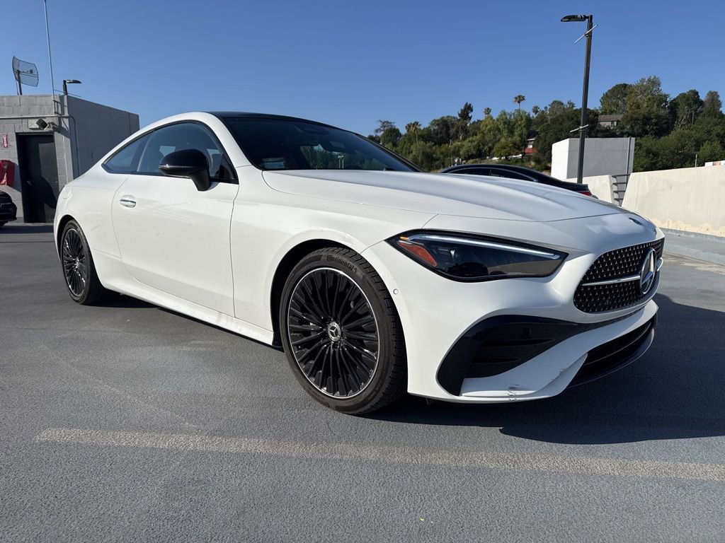 Used 2024 Mercedes-Benz CLE 300 4MATIC Coupe image 3
