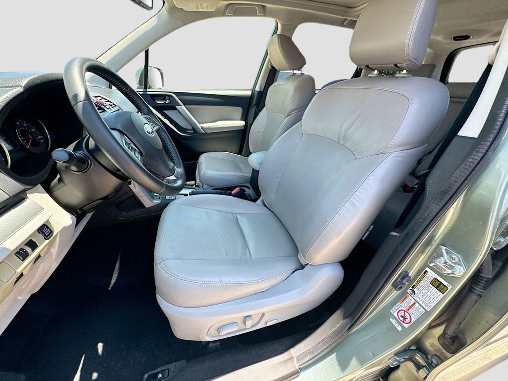 Used 2014 Subaru Forester 2.5i Limited AWD/4WD image 27