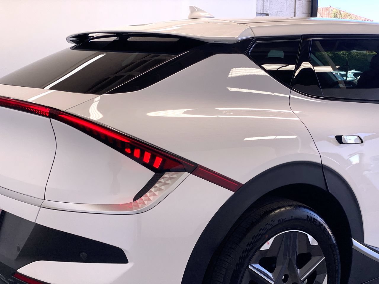 New 2026 Kia EV6 Light RWD image 10