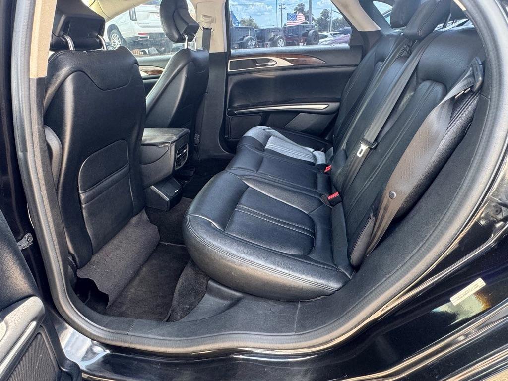 Used 2015 Lincoln MKZ FWD image 11