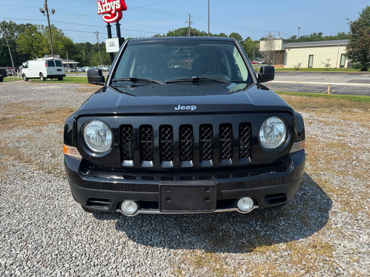 Used 2016 Jeep Patriot High Altitude FWD image 6