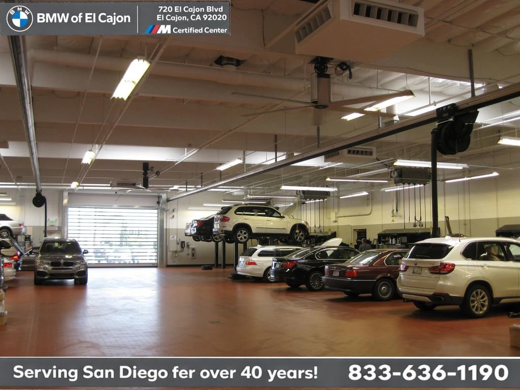 Used 2023 Cadillac XT5 Premium Luxury image 13