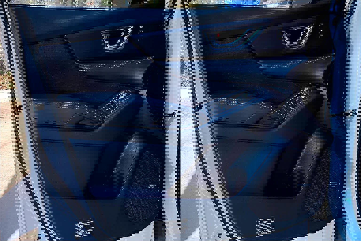 Used 2023 Subaru Ascent Limited w/ Technology Package image 22