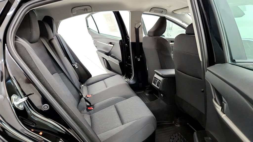 Used 2025 Toyota Camry LE FWD image 18
