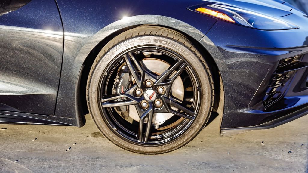 Used 2024 Chevrolet Corvette Stingray Premium Cpe w/ Z51 Performance Package image 11