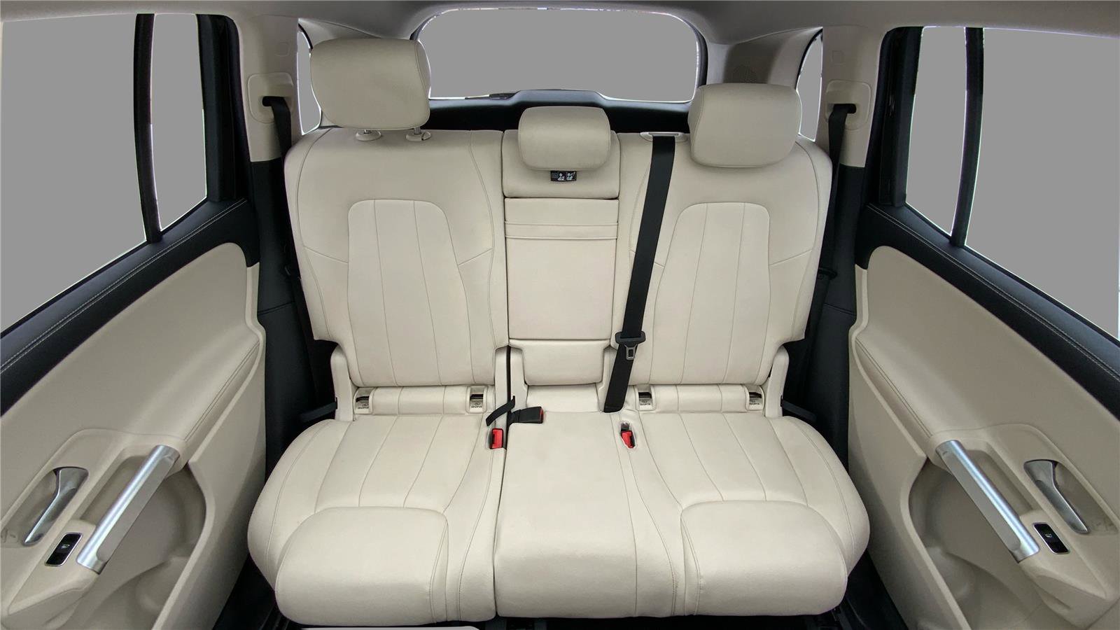 Used 2020 Mercedes-Benz GLB 250 4MATIC image 14