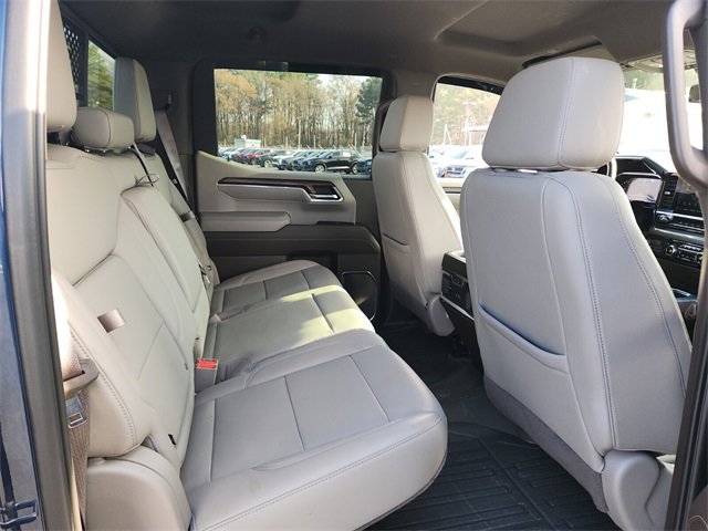 Used 2022 GMC Sierra 1500 SLT w/ SLT Premium Plus Package image 17