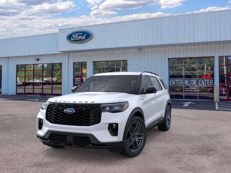 Used 2026 Ford Explorer ST-Line w/ ST-Line Street Pack AWD/4WD image 2