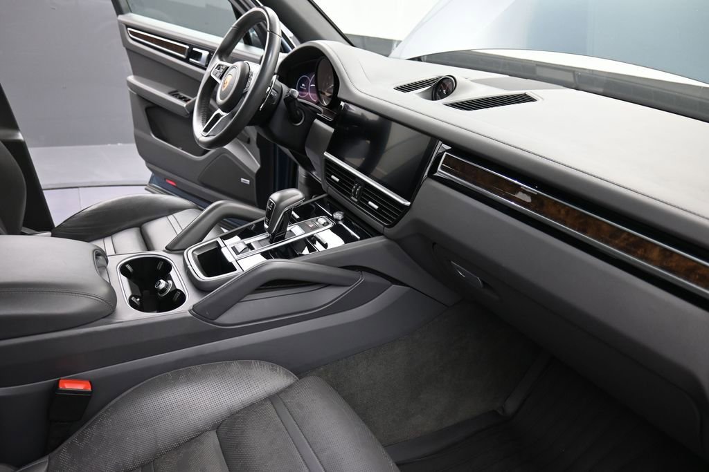 Used 2019 Porsche Cayenne S AWD/4WD image 19