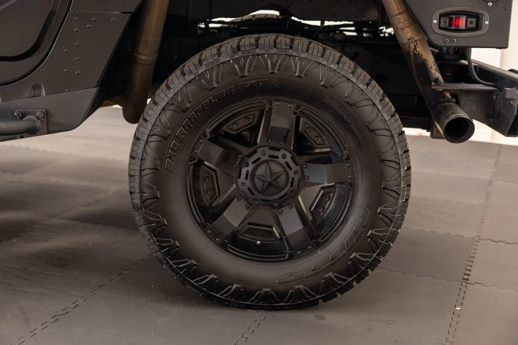 Used 1996 HUMMER H1 Hard Top image 46