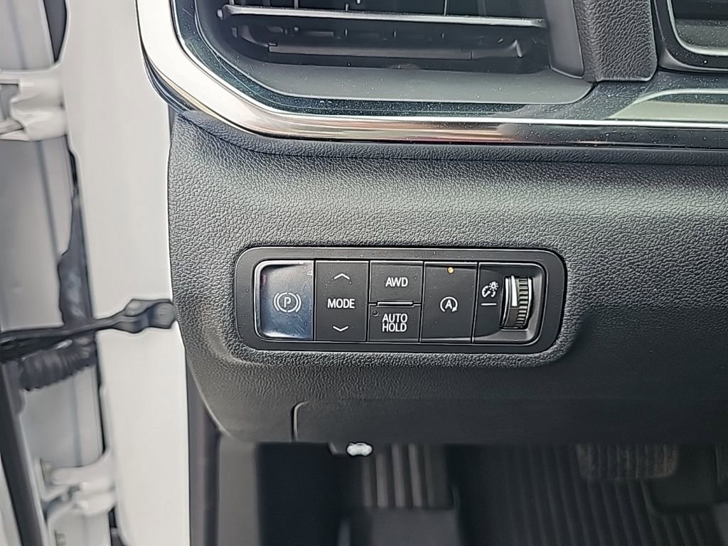 Certified 2026 GMC Terrain Elevation w/ LPO, Floor Liner Package image 16