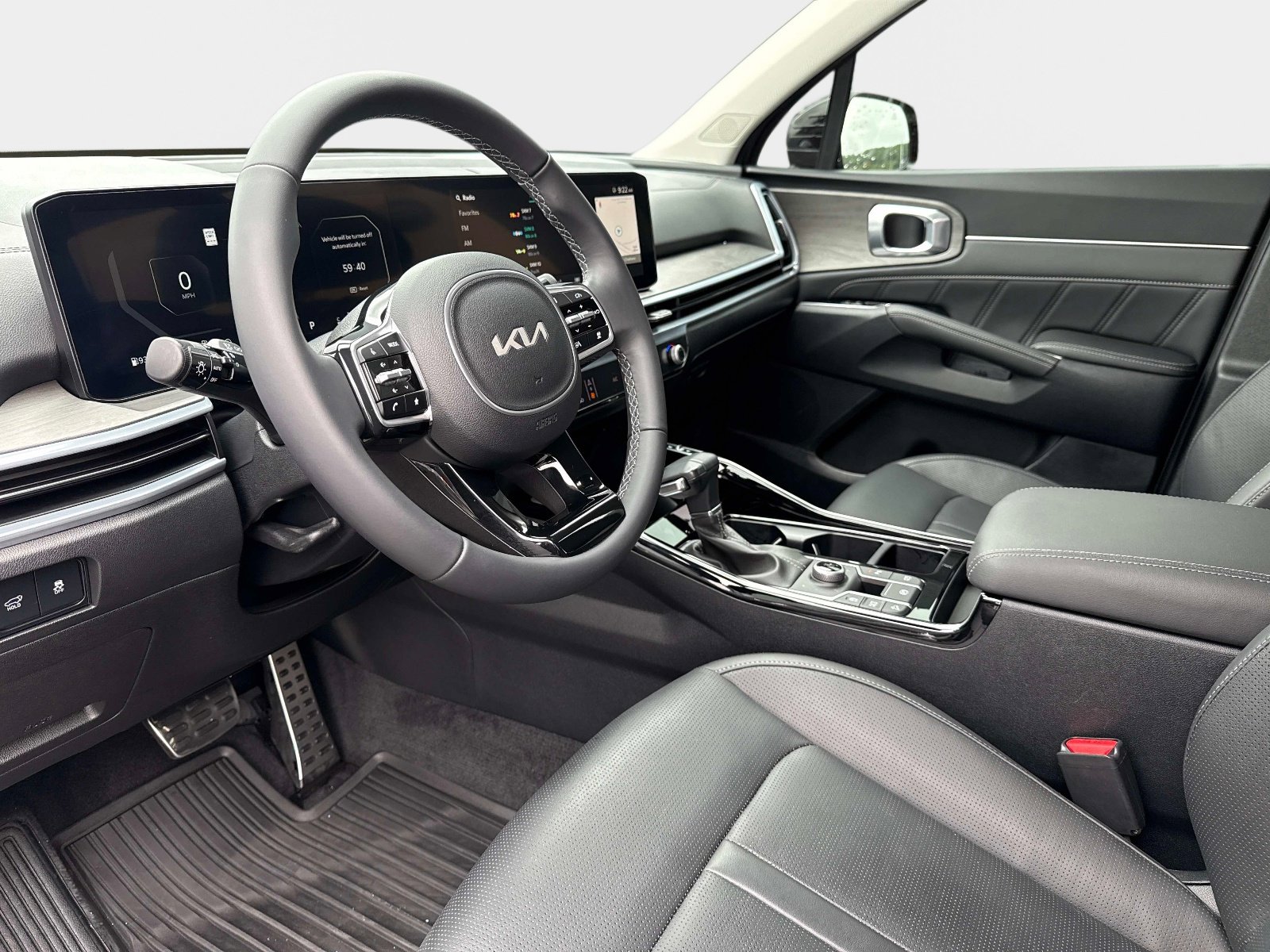 Used 2025 Kia Sorento SX AWD/4WD image 33