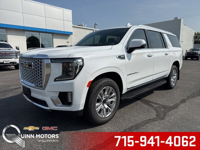 Used 2022 GMC Yukon XL Denali w/ Advanced Technology Package image 1
