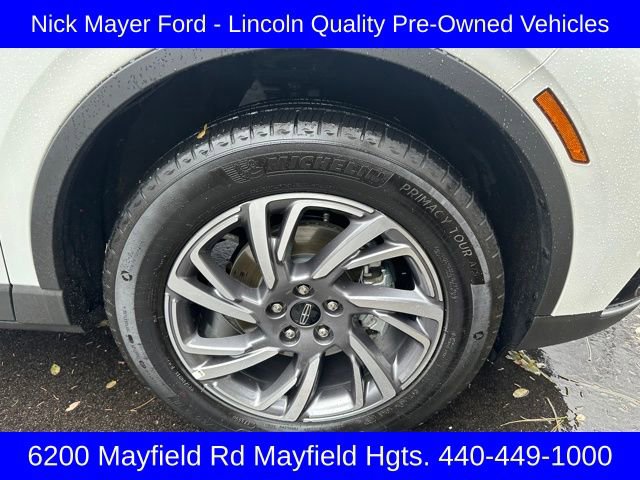 Used 2025 Lincoln Corsair AWD w/ Equipment Group 101A image 29