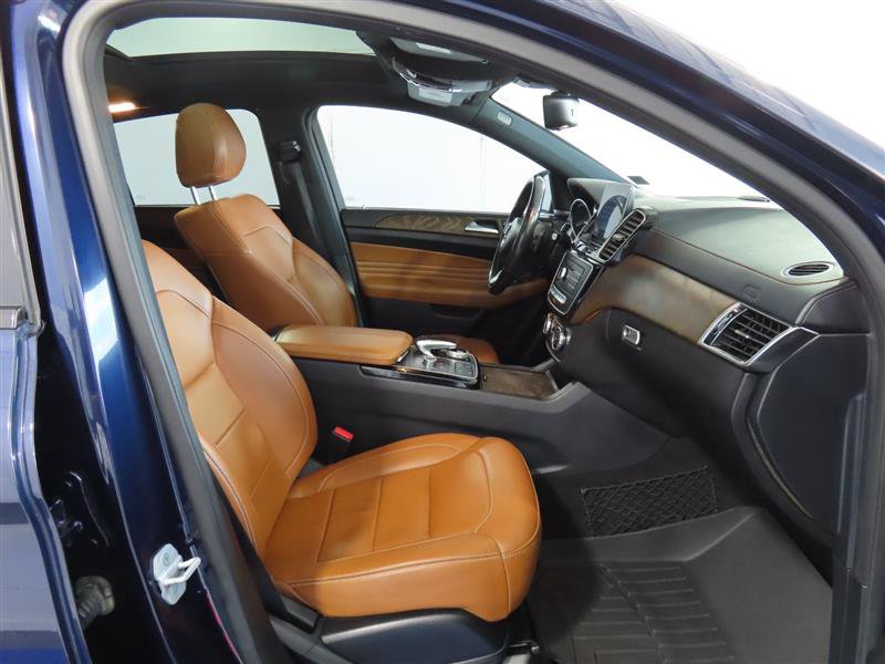 Used 2018 Mercedes-Benz GLE 43 AMG 4MATIC Coupe w/ Parking Assist Package image 39