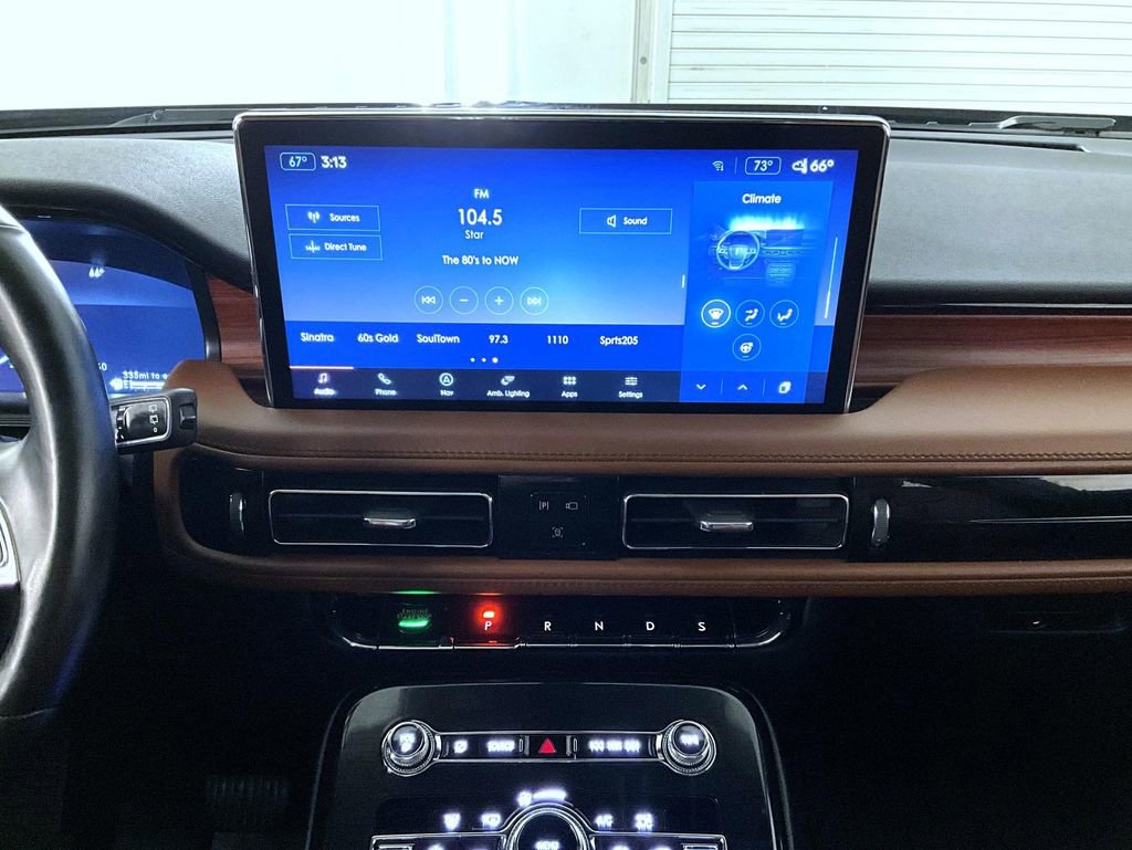 Used 2022 Lincoln Nautilus Reserve AWD/4WD image 12