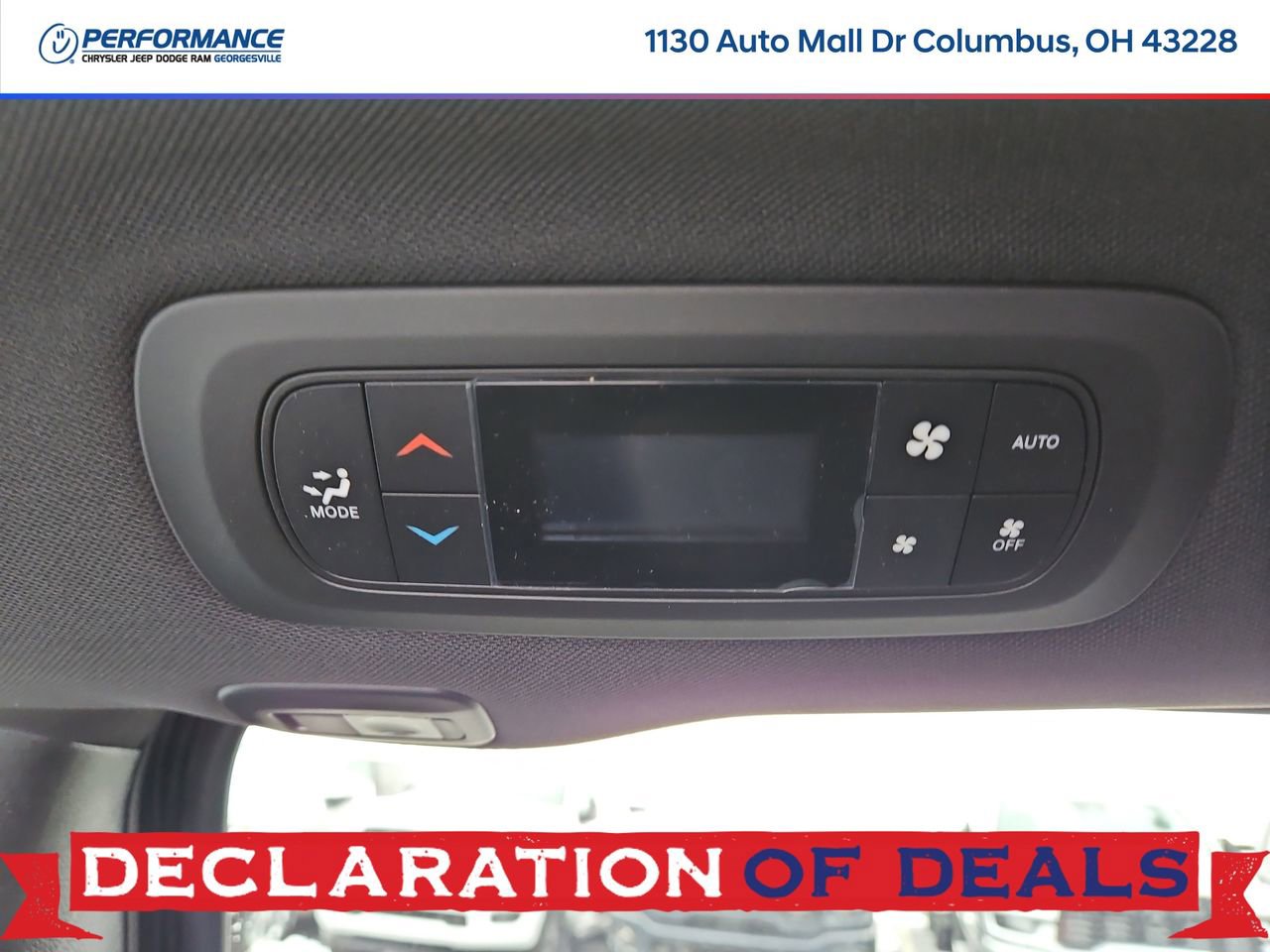 New 2026 Chrysler Pacifica Select image 16