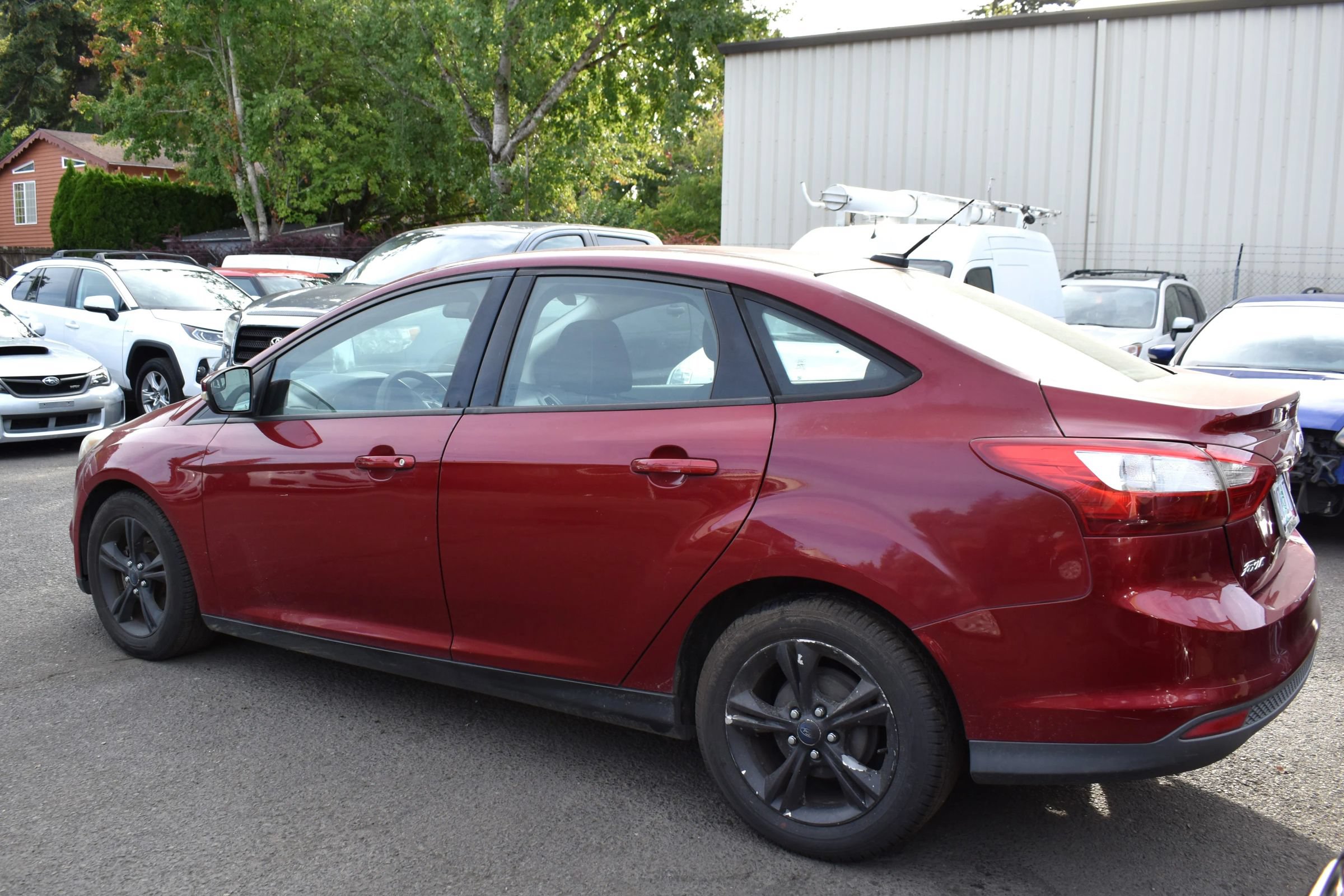 Used 2013 Ford Focus SE FWD image 3