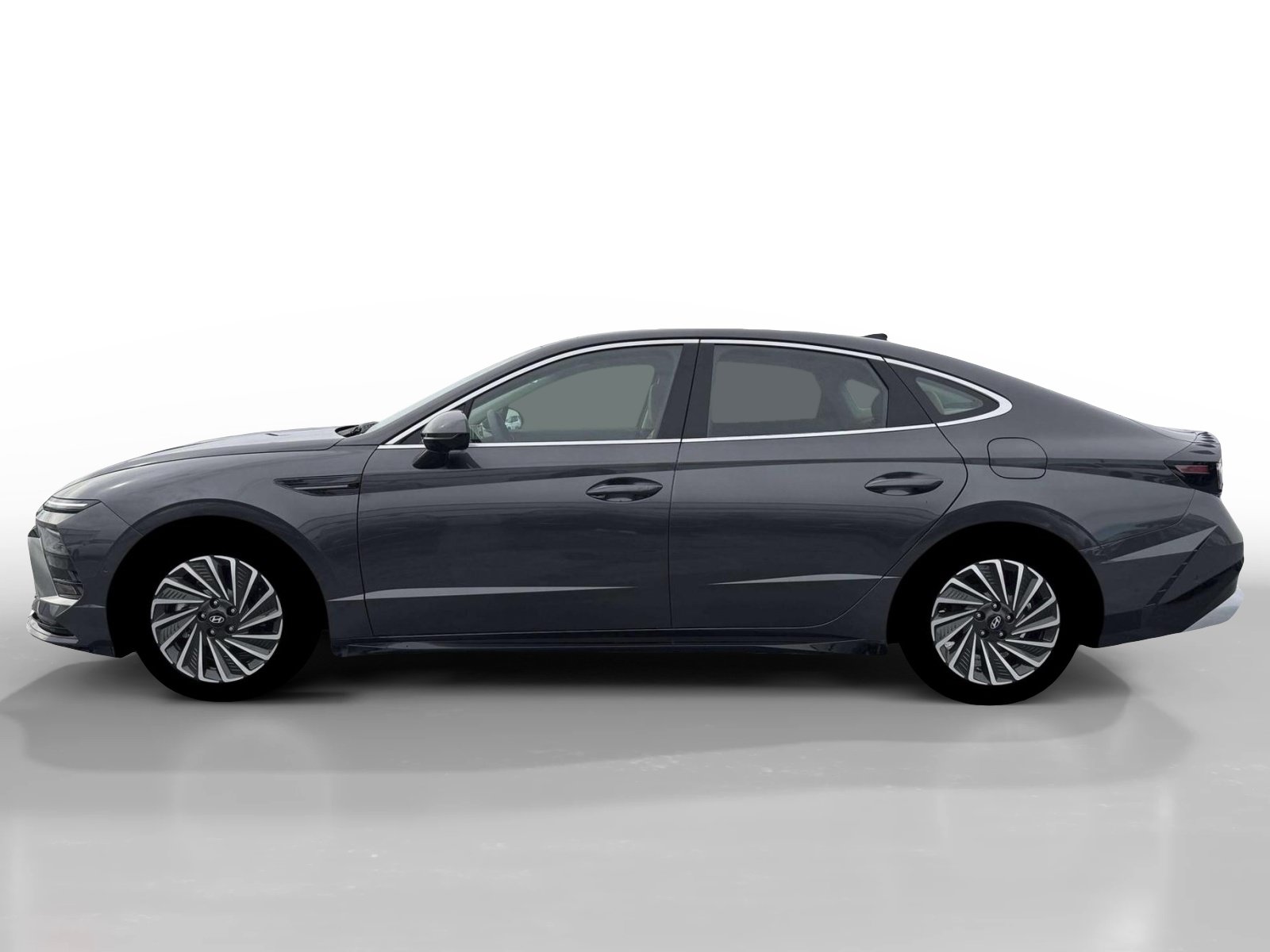 New 2026 Hyundai Sonata Limited FWD image 3