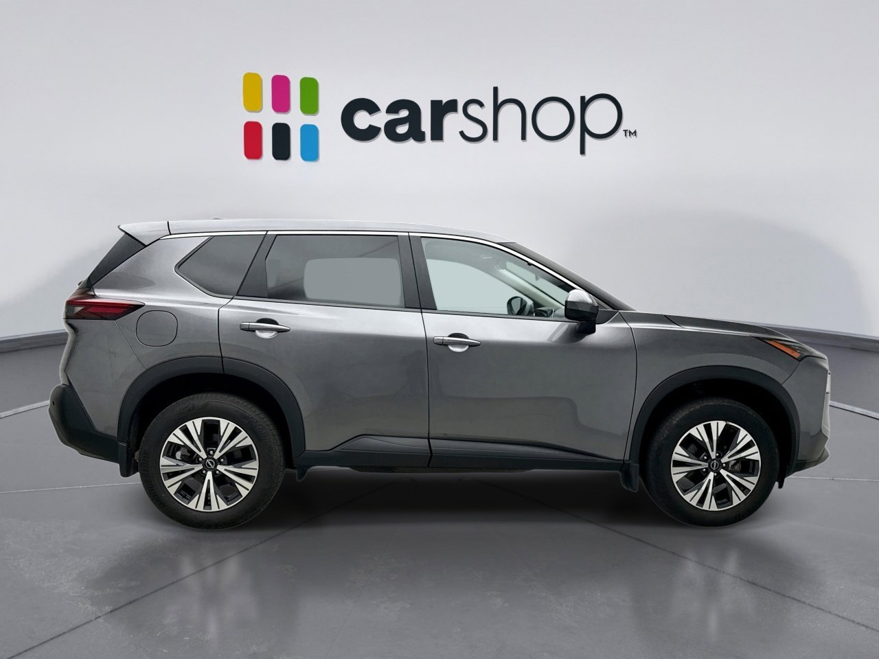 Used 2023 Nissan Rogue SV image 6