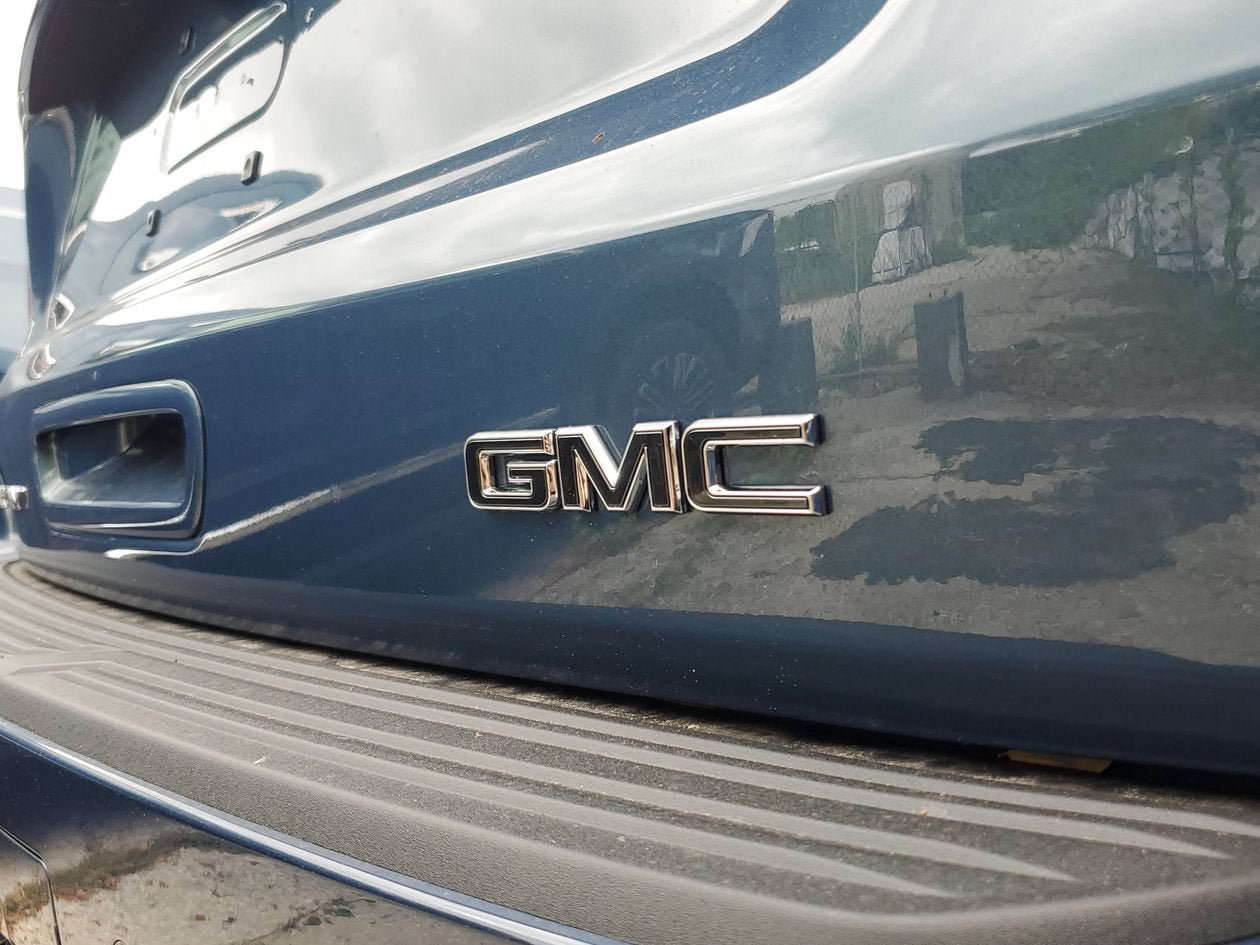 New 2026 GMC Yukon XL Denali Ultimate AWD/4WD image 7