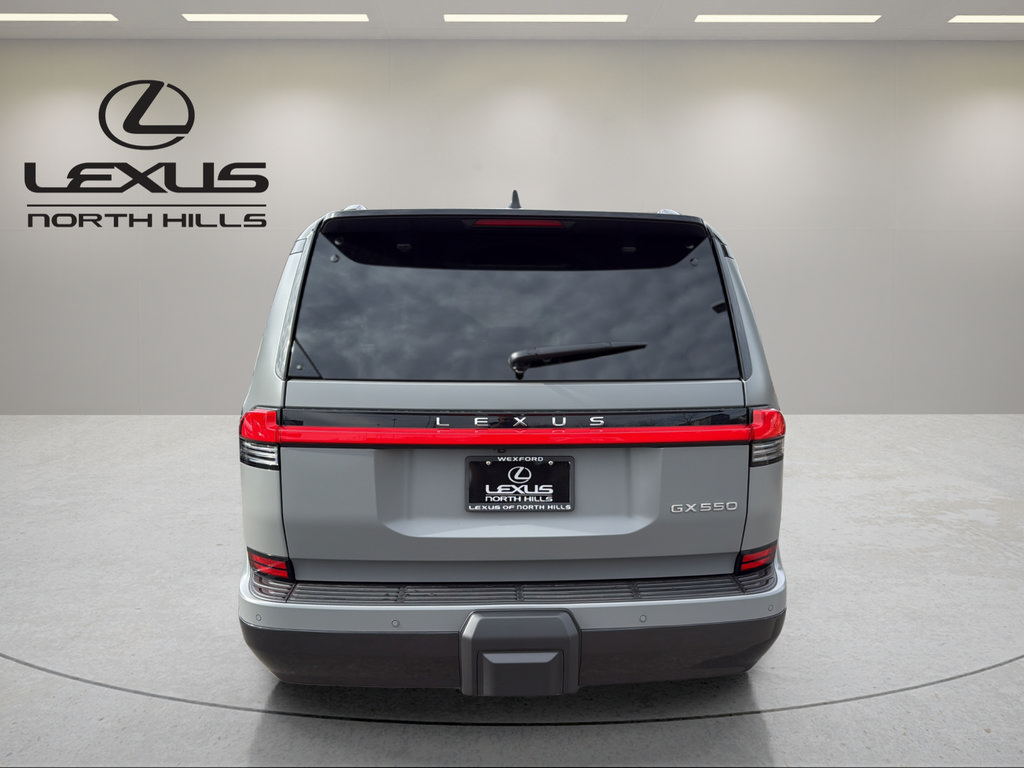 Used 2024 Lexus GX 550 w/ Accessory Package (2T) AWD/4WD image 6