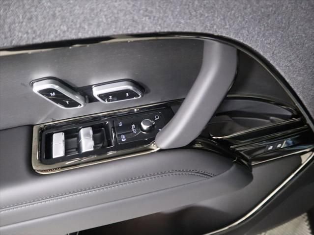 New 2026 Land Rover Range Rover Sport Dynamic SE image 26