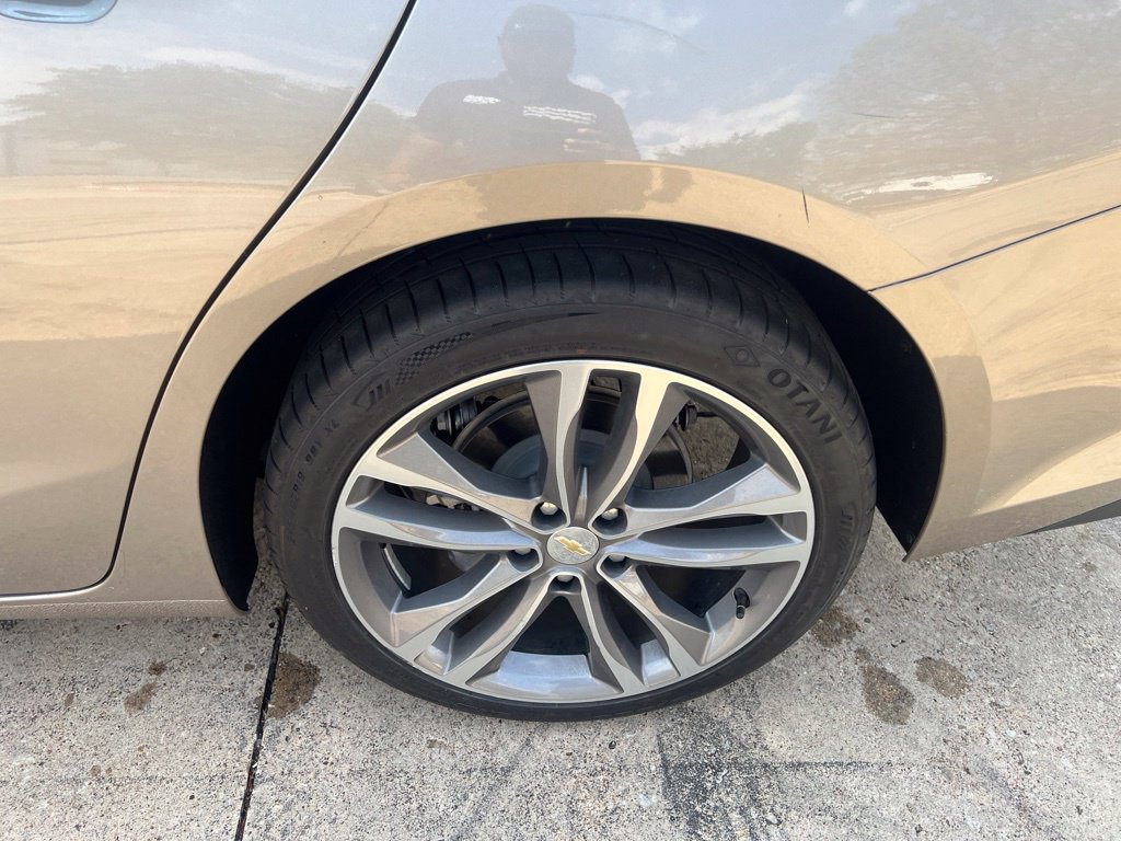 Used 2024 Chevrolet Malibu LT FWD image 28
