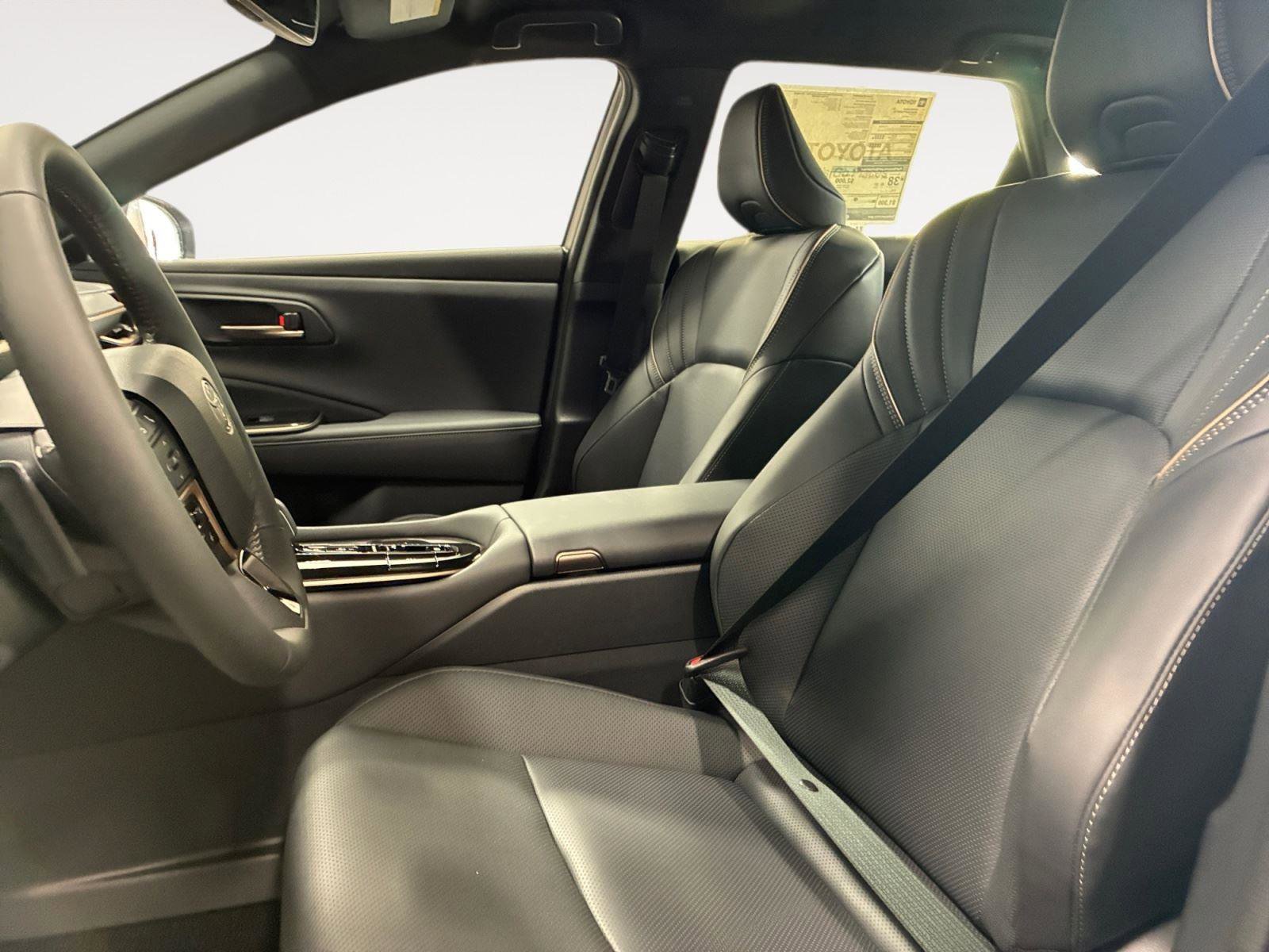 New 2026 Toyota Crown Signia AWD/4WD image 10