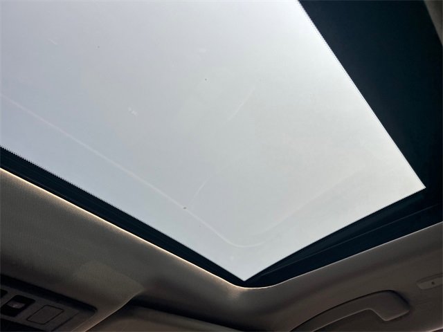 Certified 2022 Nissan Rogue SV w/ SV Premium Package image 24