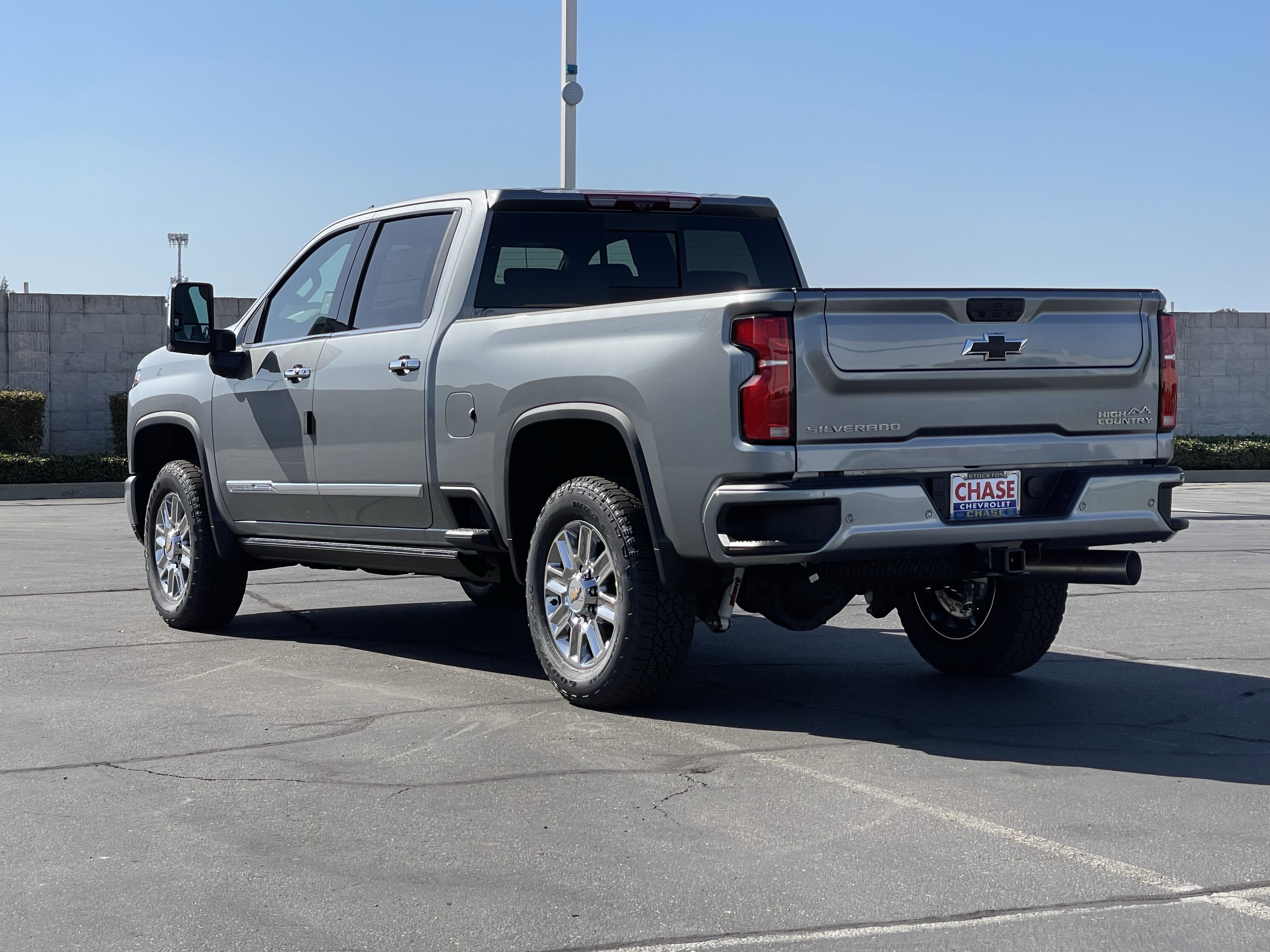 New 2026 Chevrolet Silverado 2500 High Country w/ Technology Package image 6