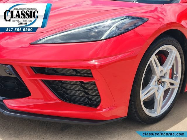 Used 2021 Chevrolet Corvette Stingray Premium Cpe w/ Z51 Performance Package RWD image 9