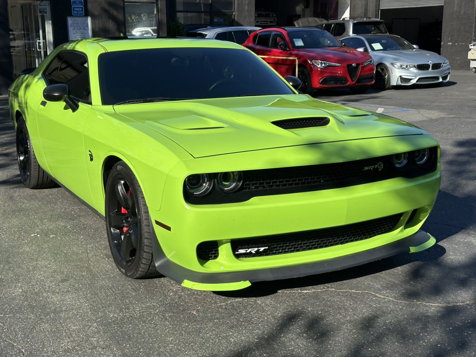 Used 2015 Dodge Challenger SRT Hellcat RWD image 6
