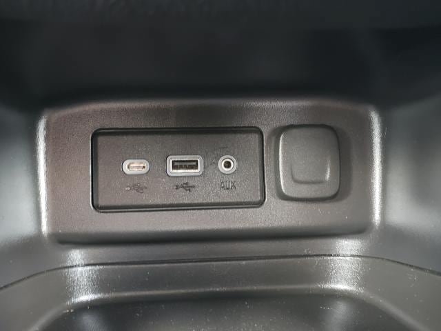 Used 2019 Chevrolet Equinox LT AWD/4WD image 25