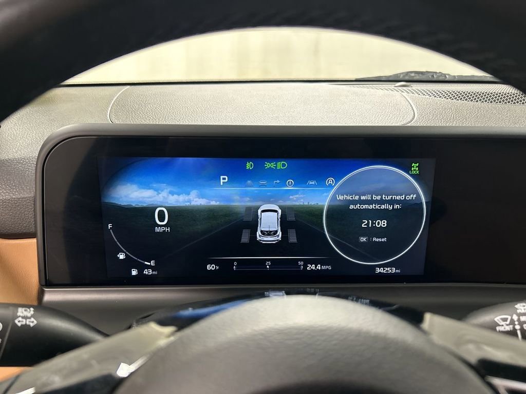 Certified 2024 Kia Seltos EX image 13