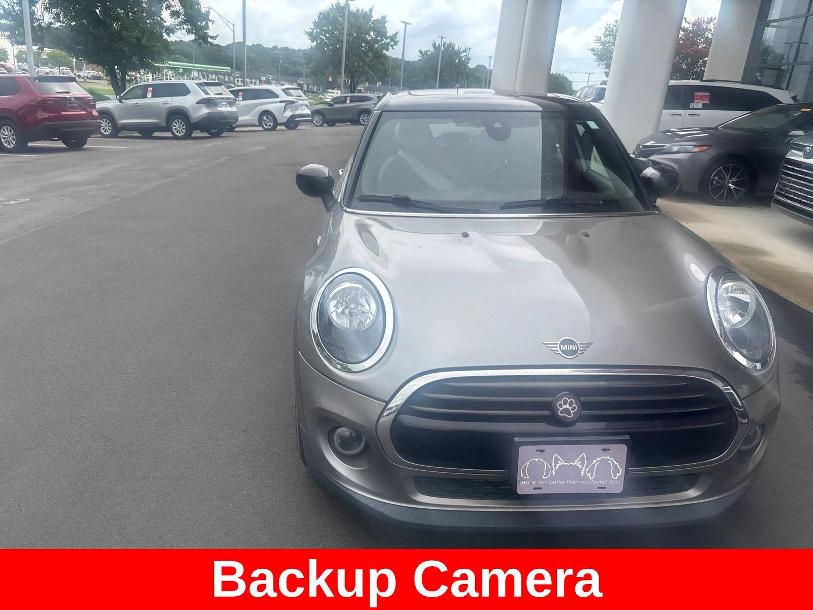 Used 2021 MINI Cooper 4-Door Hardtop FWD image 1