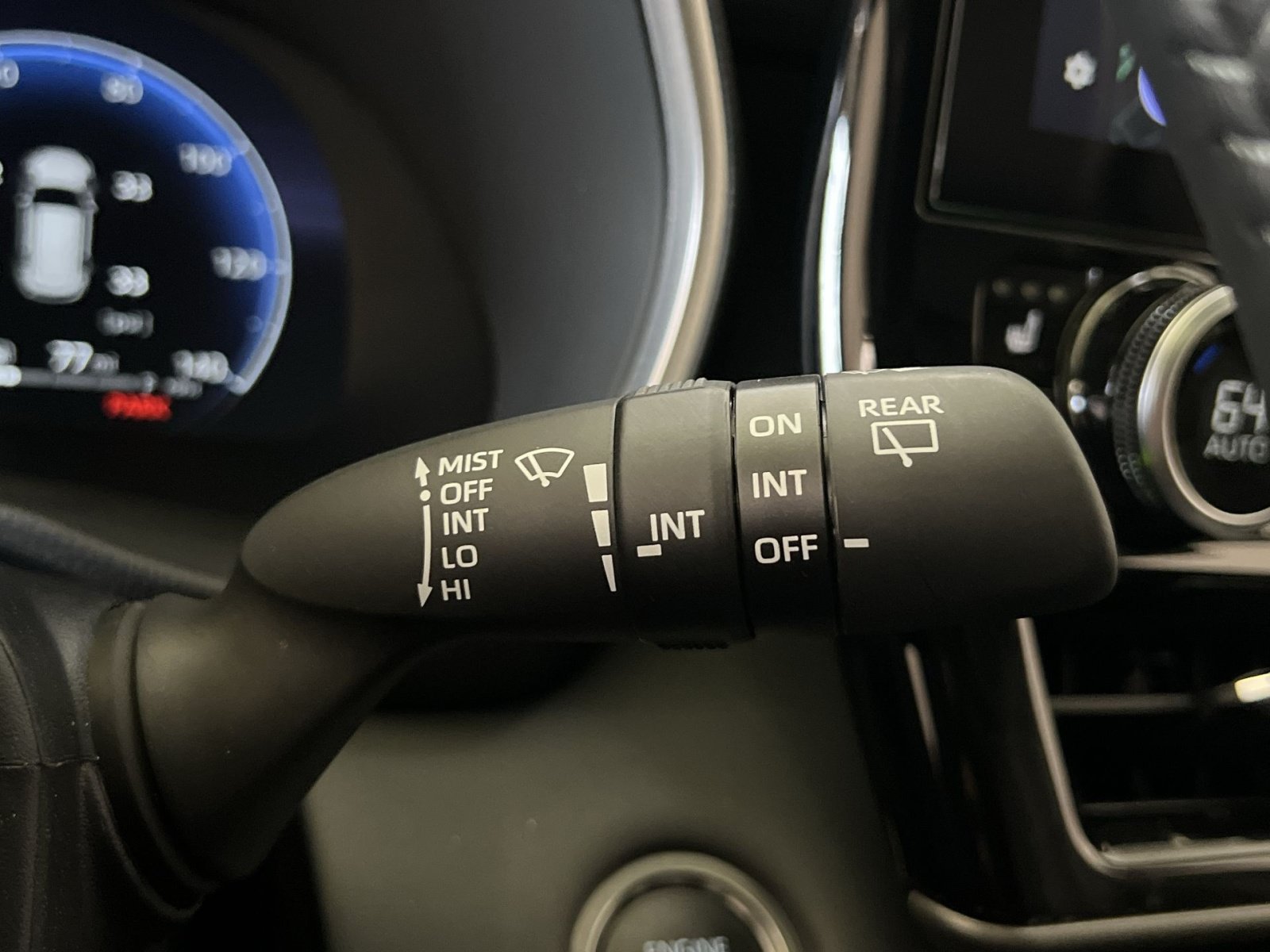 Used 2026 Toyota Highlander Limited AWD/4WD image 37